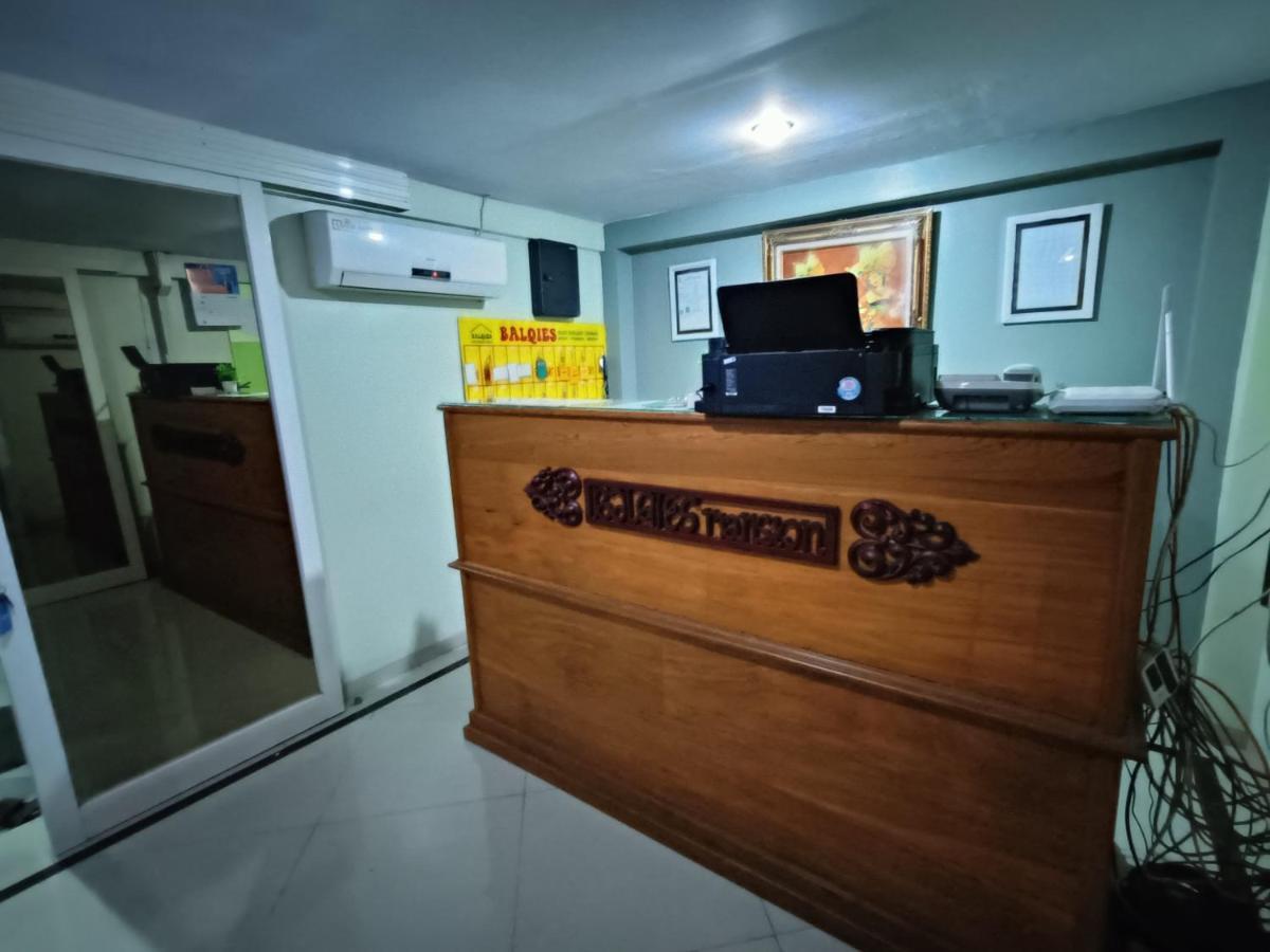 Balqies Homestay Syariah Makassar Mitra Reddoorz Eksteriør bilde